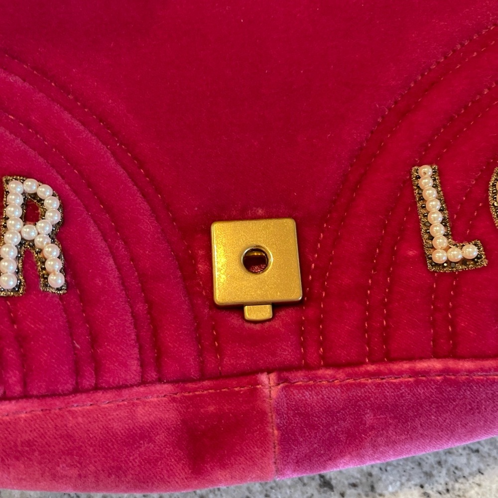 Gucci authentic Vibrant Pink Crossbody Bag with Gold Chain - Picture 12 of 15